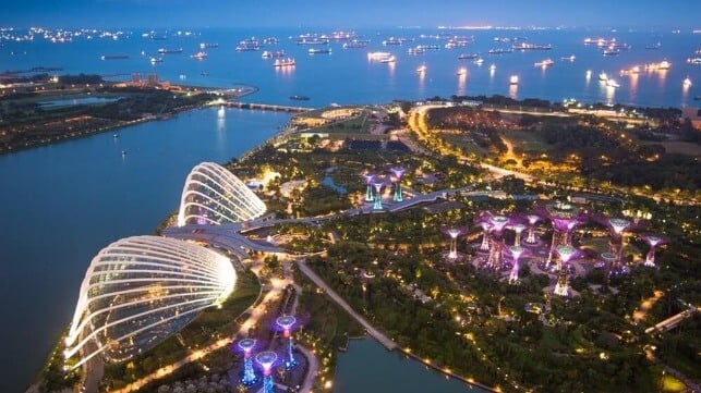 iStock image of Singapore and its harbor 