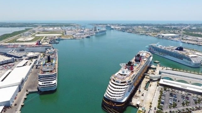 Florida calls for restart of cruising