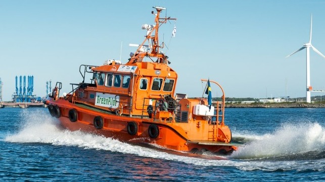 GreenPilot tug