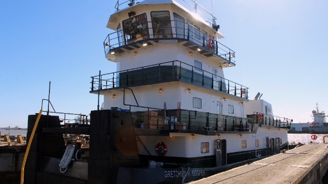 The M/V Gretchen V. Cooper