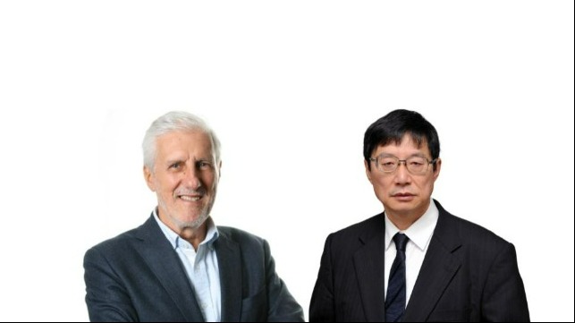 WavEC President Anto?nio Sarmento and Japan’s Ambassador to Portugal Shigeru Ushio