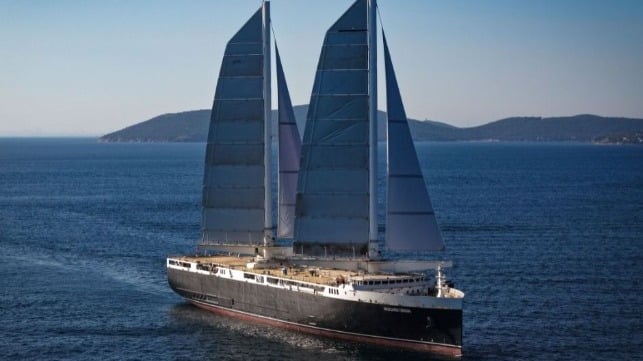 sail cargo ship