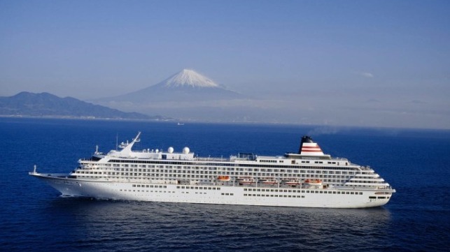 Japan reopens to international cruises