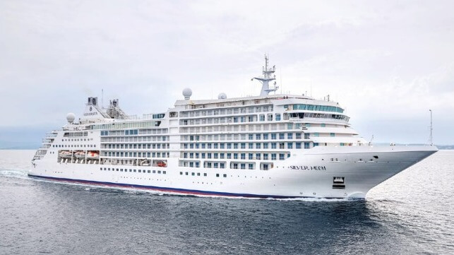 Silver Moon cruise ship
