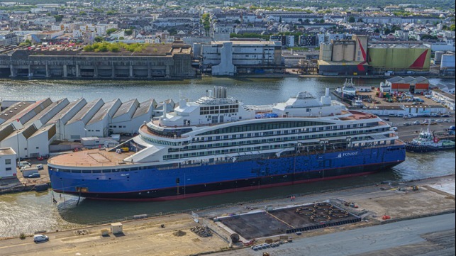 LNG fueled battery system polar cruise ship