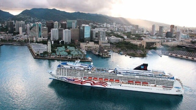 Hawaii cruise ship