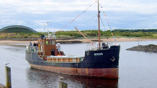 efforts to restore Scotland's oldest coastal steamer 