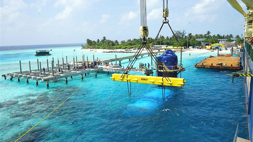 underwater restaurant