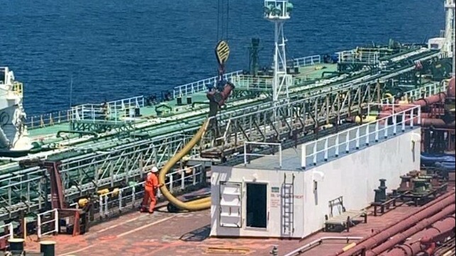 oil returned to Iranian tanker in Greece