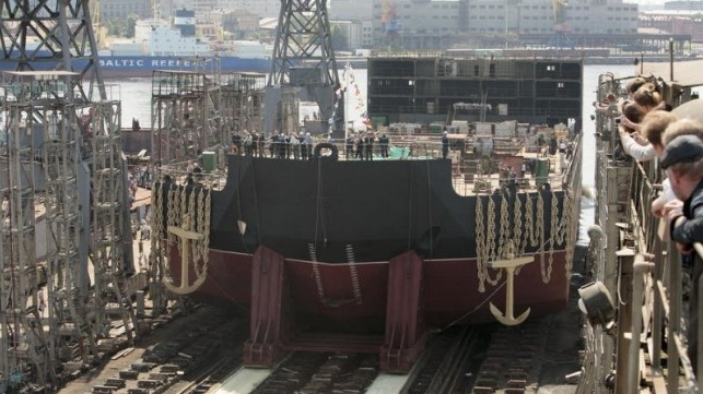 The Akademik Lomonosov puts in for further construction at the Baltic Shipyard. (Photo: Baltiisky Zavod).