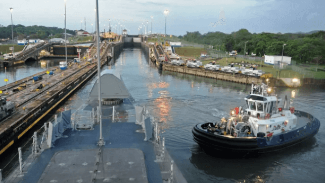 A U.S. Navy warship transits the Panama Canal (USN file image)