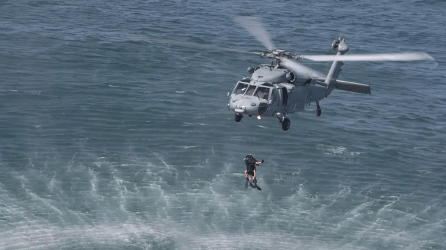 U.S. Navy Recovers Downed Helicopter From San Diego Bay MH-60