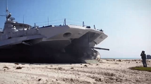 PLA Navy amphibious assault drill 