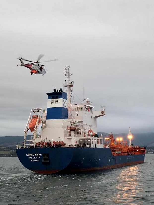 Photos: UK Coastguard and also RNLI Conduct Medevac from Tanker