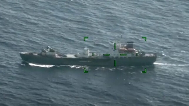 Russian spy ship off Hawaii