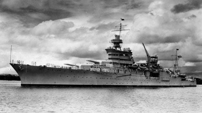 USS Indianapolis off Hawaii, 1937 (Naval History and Heritage Command)