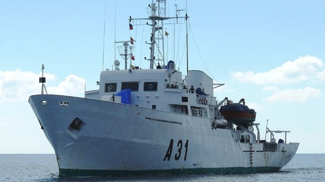 Spanish Hydrographic Survey Ship Runs Aground off Ibiza Malaspina