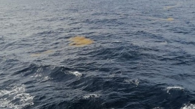 crew using app to aid mapping of ocean pollution