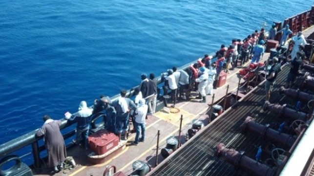 shipping leaders call on EU to ensure migrants disembark promptly