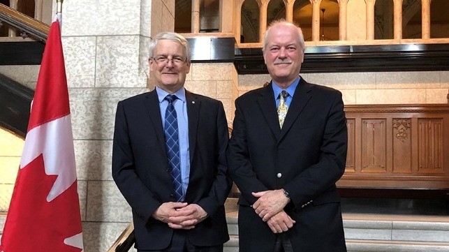 Marc Garneau, Minister of Transport and Marc Gr?goire, Chairperson, Pilotage Act Review