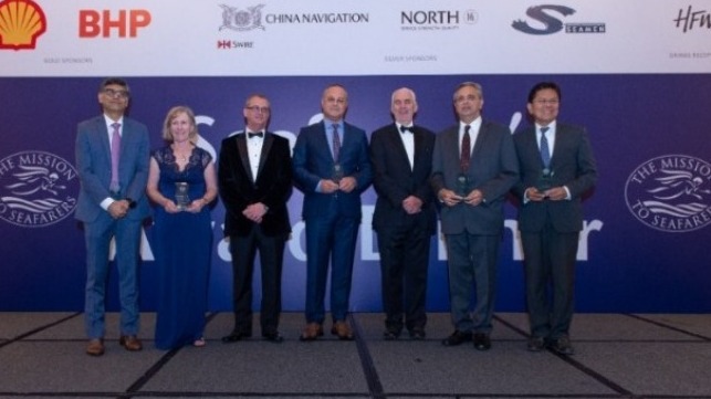 L to R: Capt Rajesh Unni, Jan Webber, Capt Rob Walker, Enver Bilgi (Zenith Maritime - on behalf of Servet Akturk), The Reverend Canon Andrew Wright, Vijay Rangroo (MTM Ship Management), Marlon Ro?o (on behalf of Capt Jonathan Adriatico)