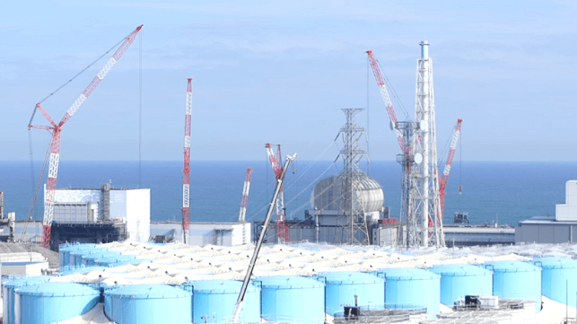 Tepco photo of the tank storage farm at Fukushima Daiichi