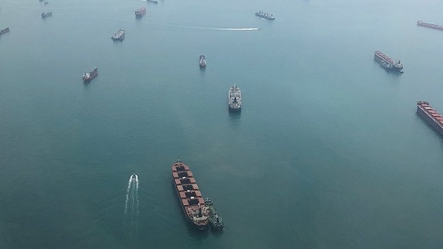 Piracy and robbery against seafarers fall to lowest level in nearly 30 years
