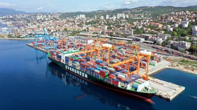 Adriatic Gate Container Terminal announces expansion to handle larger container vessels