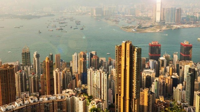Hong Kong restricting crew changes due to rise in coronavirus