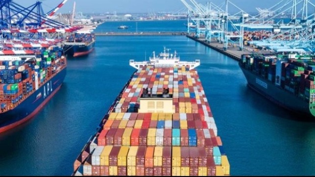 container transit times doubled as vessel congestion continues to build in Southern California