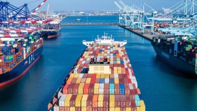 retail sales drive container import volumes at US ports