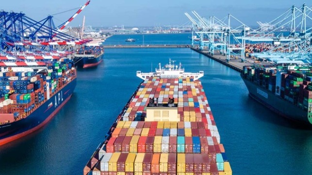 container shipping delays continue into 2022
