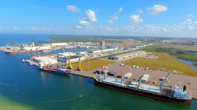 Florida's west coast ports are expanding container cacilities