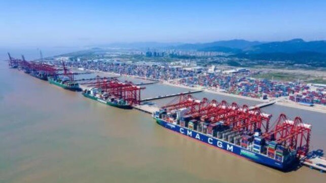 China's Ningbo Zhoushand port lift 30 million containers