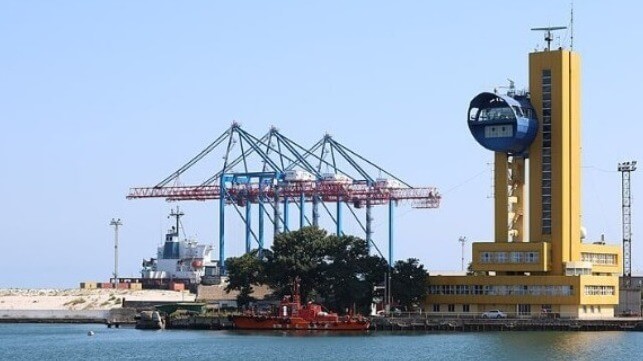 Ukraine commercial seaports closed