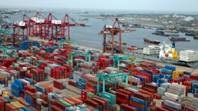 China opens ports for foreign crew change