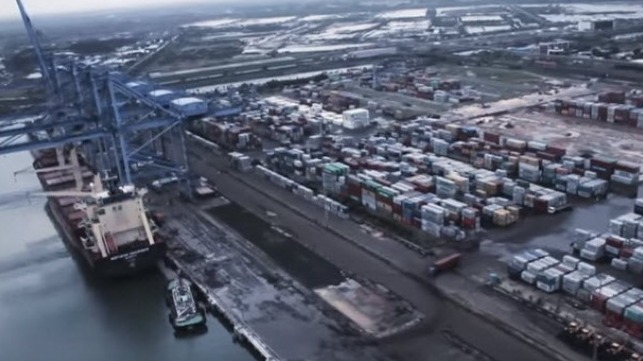 India Invokes “Force Majeure” on Major Port Operations Banner Image
