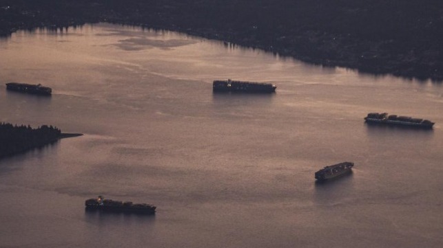 challenges of vessels anchoraging in Puget Sound due to congestion 