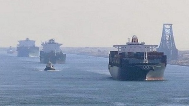 groundings delay Suez Canal transits
