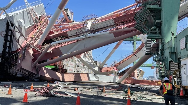 crane colapse in Taiwan