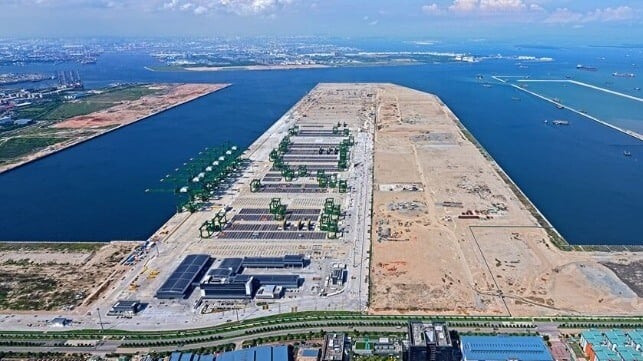 Tuas Port is brand new, and is taking regular deliveries of new STS cranes as buildout continues (MPA Singapore file image)ntinues (