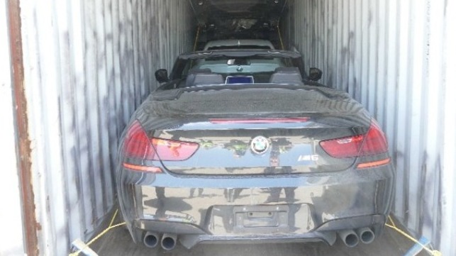 US and Canadian authorities discovered stolen cars being smuggled through ports in containers