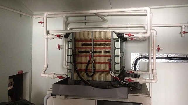 vanadium flow battery