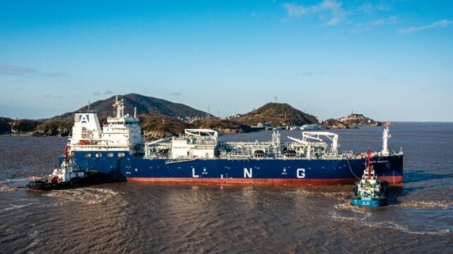 Shanghai launches as LNG bunkering hub 