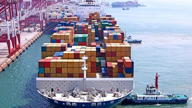 shipping containers to export goods