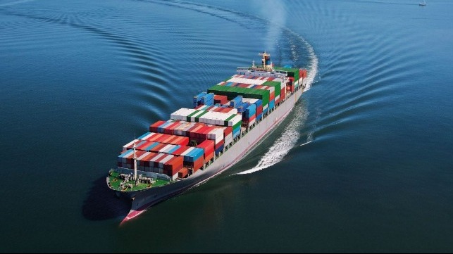 converting containerships to alternative fuels 