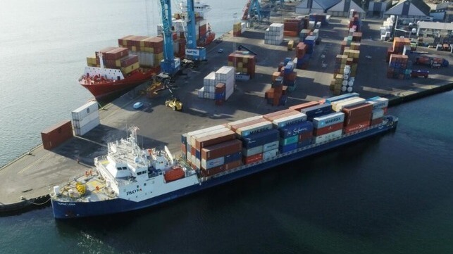 carrying containers on shortsea cargo ships