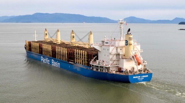 green methanol fuel for dry bulkers 