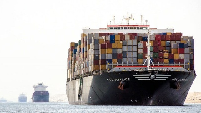 Suez Canal raises tariffs as volumes set new records