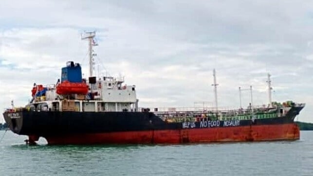 Abandoned crew trapped on vessel